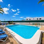 Chez Carmen Allegranza - Pool View - By Lanzarote *