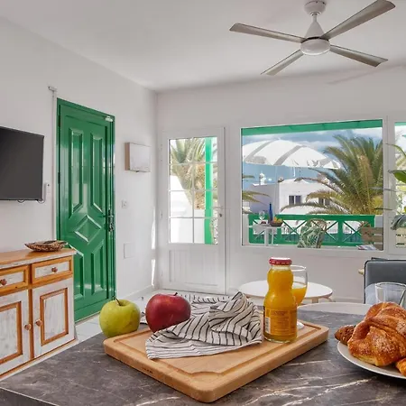 Апартаменты Chez Carmen Allegranza - Pool View - By Lanzarote Пуэрто дель Кармен