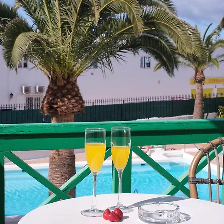Chez Carmen Allegranza - Pool View - By Lanzarote Lägenhet Puerto del Carmen (Lanzarote)