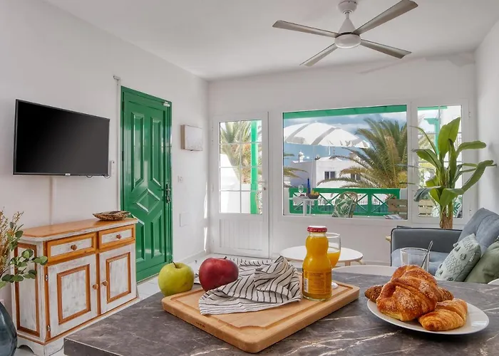 Апартаменты Chez Carmen Allegranza - Pool View - By Lanzarote Пуэрто дель Кармен