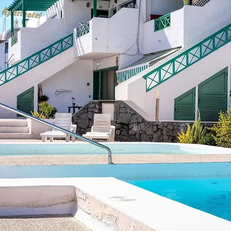 Appartement Chez Carmen Allegranza - Pool View - By Lanzarote